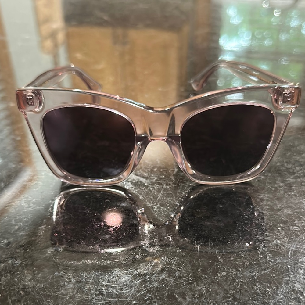 Diff Eyewear Pink Sunglasses
